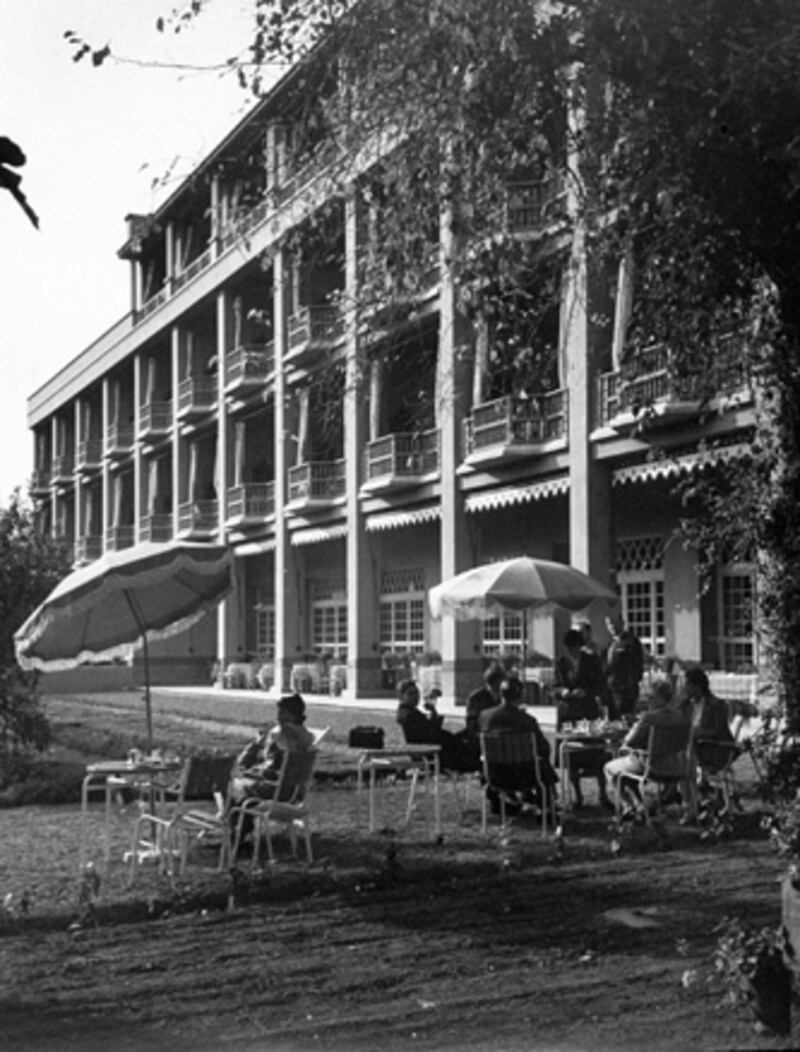 galleries/2009/11/28/la-mamounia-hotel-re-opens/morocco-mamounia-hotel---archive_syobcp