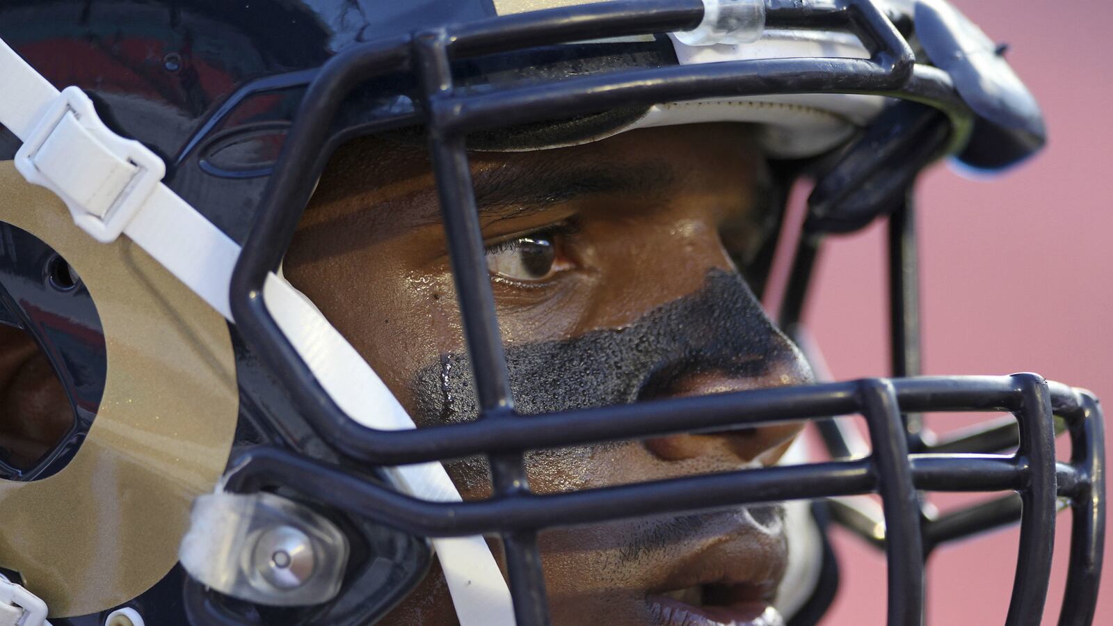 cheats/2014/12/04/michael-sam-not-in-nfl-because-i-m-gay/141294-michael-sam-cheat_ion6u0