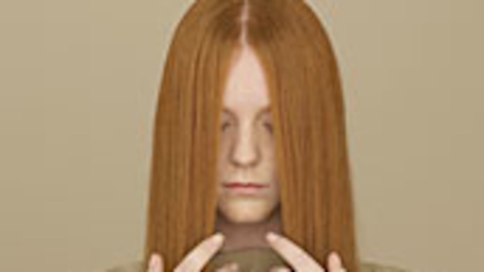 articles/2009/07/10/my-illegal-flammable-fabulous-hair-treatment/bennett-brazil-hair_37021_ws5iqq