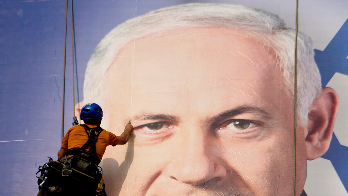 articles/2013/01/21/netanyahu-s-studied-ambiguity/130117-shrum-israel-election-box_rbhbuy