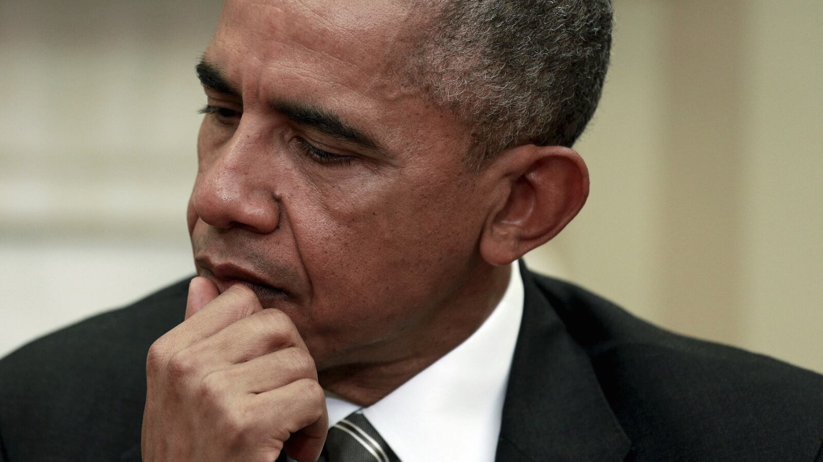 cheats/2015/10/07/docs-call-for-unprecedented-kunduz-probe/151007-obama-cheat_czzyid