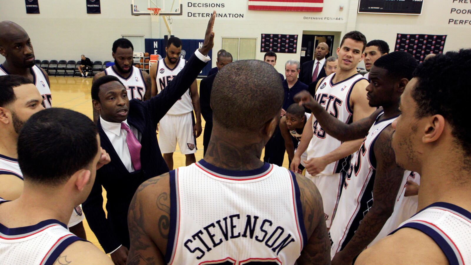 cheats/2012/04/27/brooklyn-nets-logo-leaks/brooklyn-nets-apparel-cheat_sftw4v