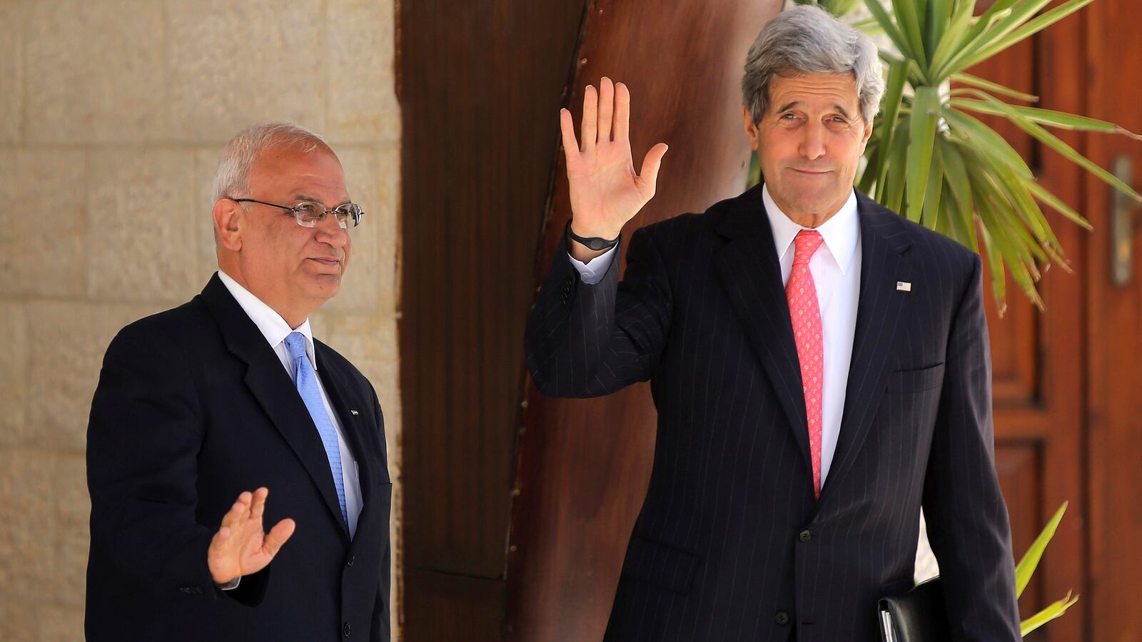 cheats/2013/06/27/kerry-reviving-israel-palestine-peace-talks/130627-Kerry-Palestinian-Israel-cheat_pzdq5j