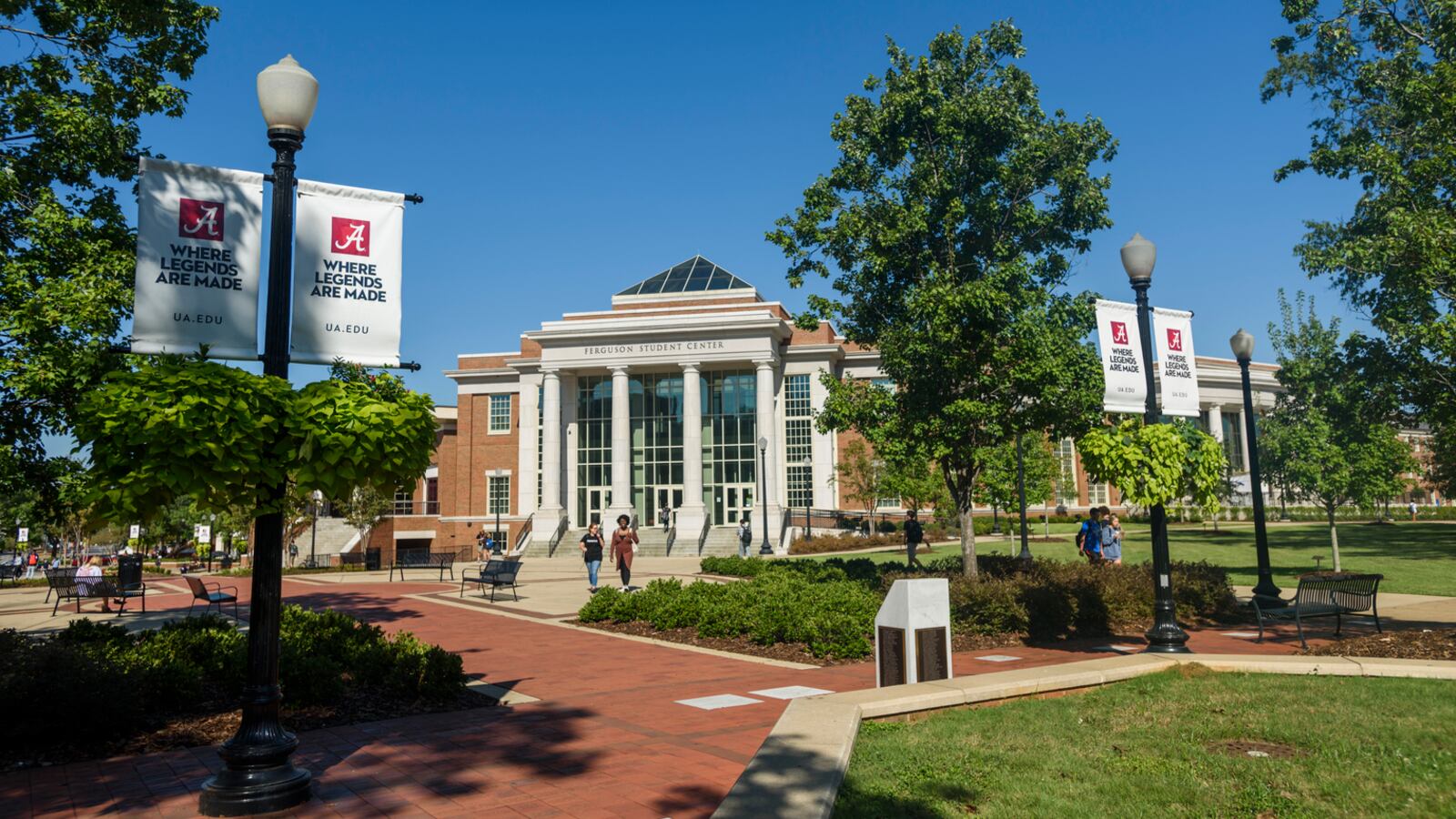 UofAlabamaStudentCenter_hahklx