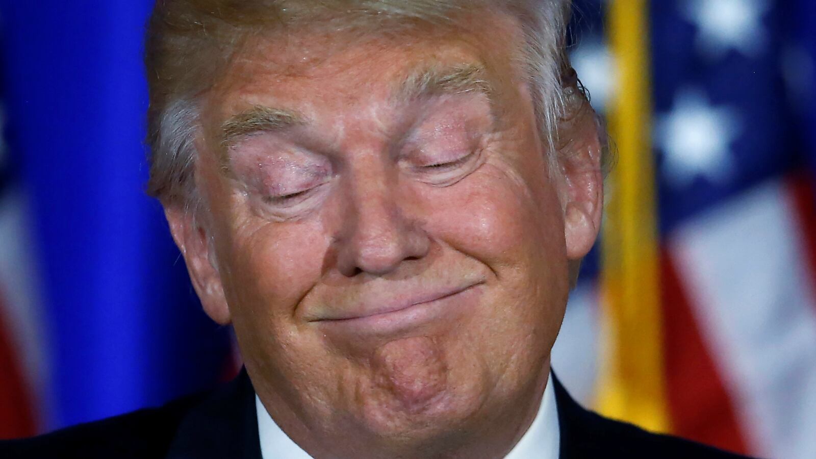 cheats/2016/06/08/lawyer-donated-to-hillary-after-joining-trump-case/160608-trump-lawyer-cheat_dzhwdu