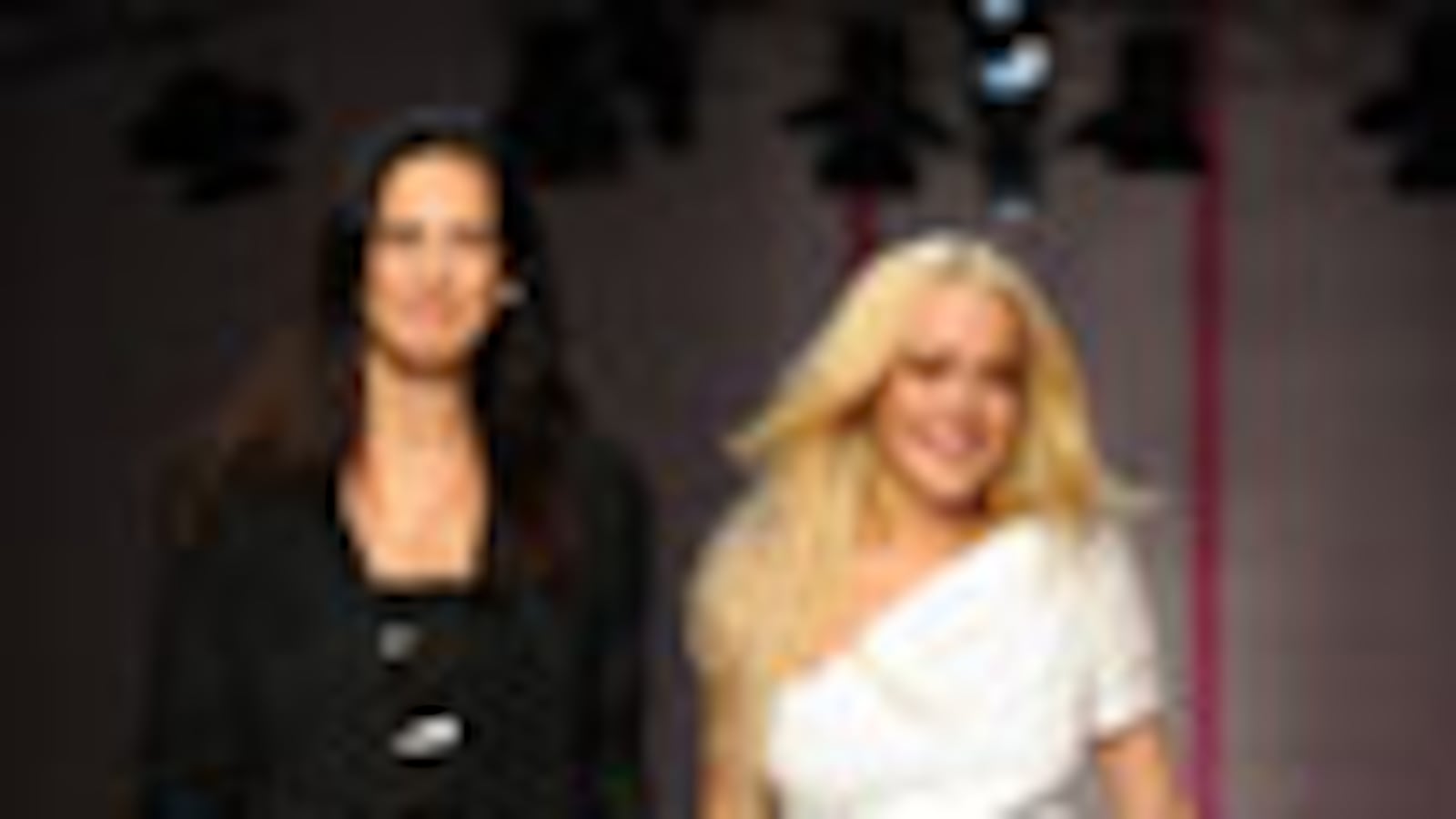 cheats/2010/04/20/ungaros-chief-designer-leaves/ungaro-designer-leaves_qmnijk