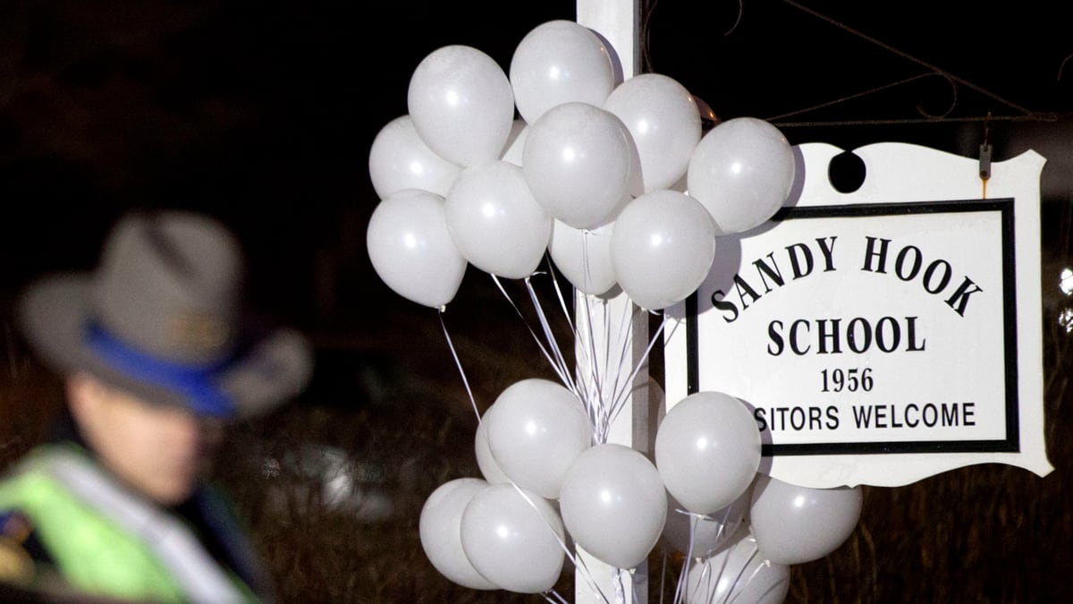 cheats/2012/12/18/nancy-lanza-was-tired-of-home-schooling/details-lanza-shooting-newtown-cheat_r7iqtd