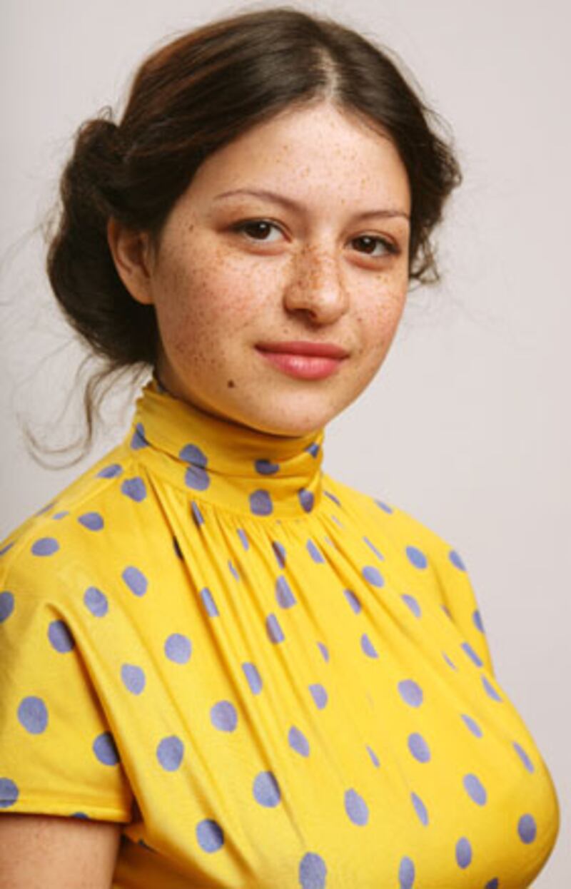 galleries/2009/09/05/fall-s-hot-new-class/fall-class---alia-shawkat_dtuklz