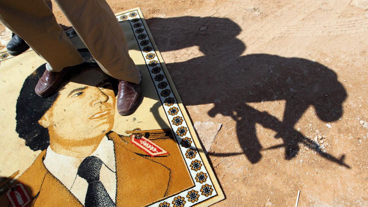 cheats/2012/01/23/gaddafi-loyalists-recapture-town/muammar-gaddafi-diehard-supporters-capture-libya-town-cs_k7ig0e