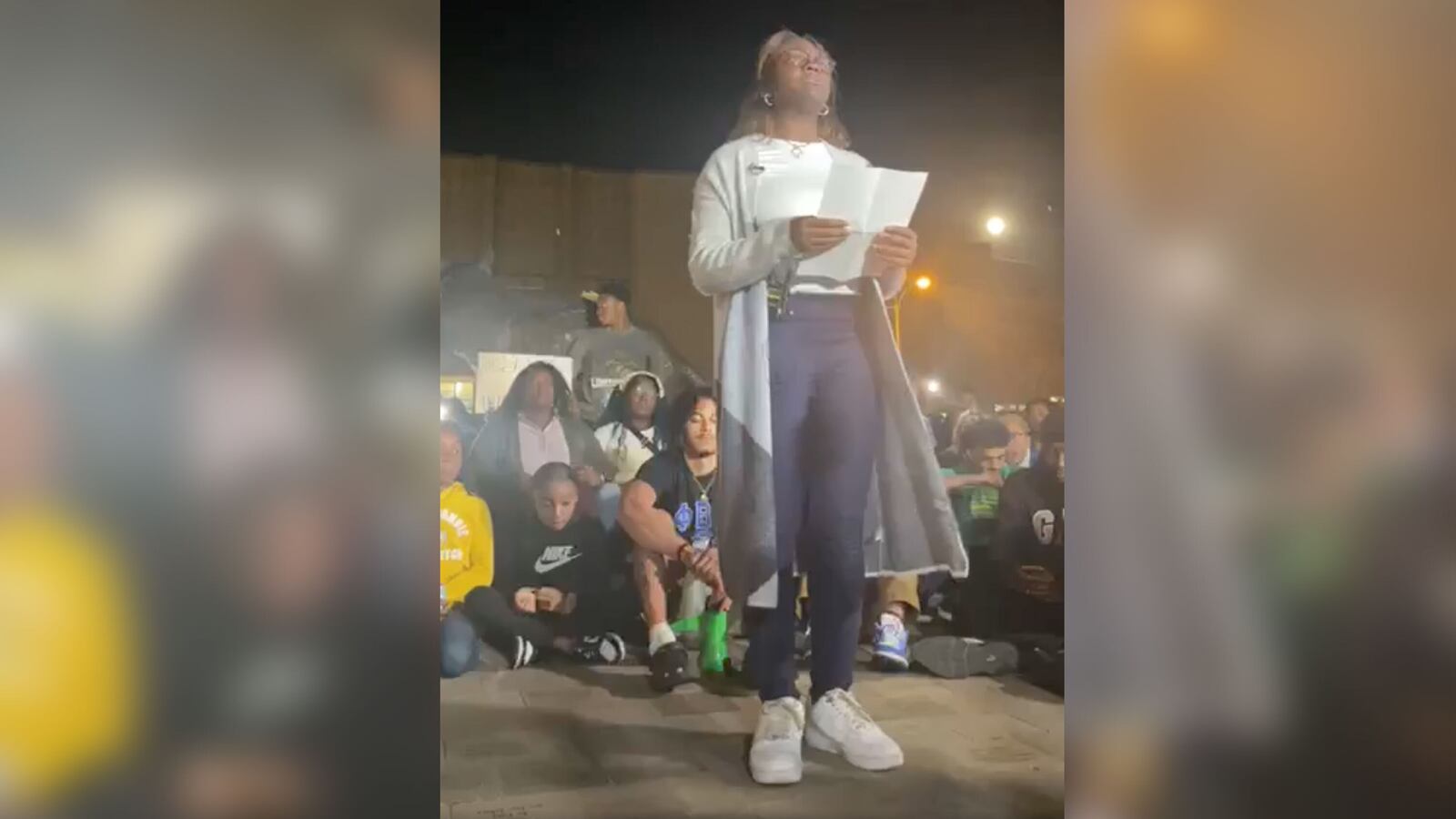 110922-floater_y4trlw