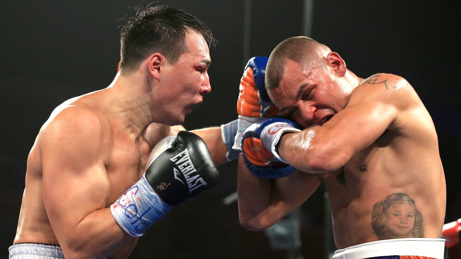 articles/2013/10/25/boxers-be-brave-and-quit-before-your-brain-turns-to-mush/131024-boxing-brain-injury-tease_etpdhd