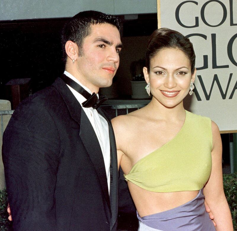 articles/2015/09/27/jennifer-lopez-s-sex-tape-saga/150926-stern-jlo-sex-tape-embed_qylljy