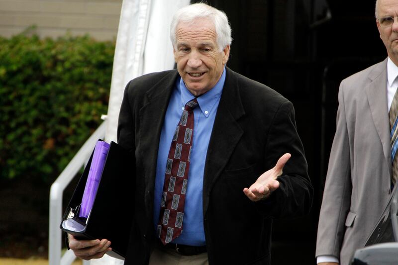 articles/2012/06/18/jerry-sandusky-trial-day-five-sandusky-s-defense-flails/sandusky-defense-dimond_kn70jg