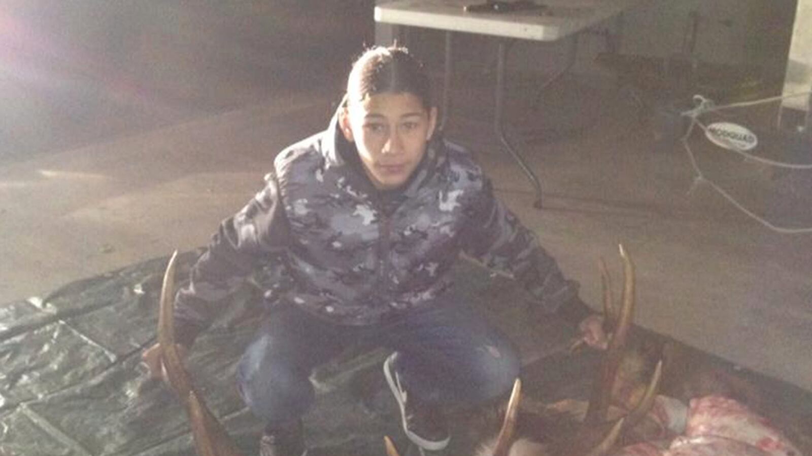 cheats/2014/10/27/marysville-shooter-lured-victims-by-text/141028-washington-shooter-cheat_yev8ld