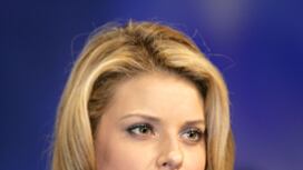 cheats/2009/11/04/miss-ca-sex-tape-forces-settlement/miss-california-carrie-prejean_iomyp3