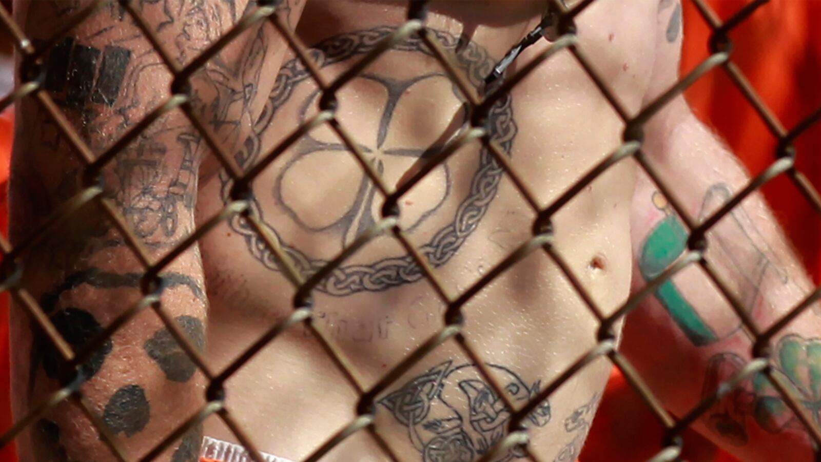 articles/2015/10/06/in-solitary-confinement-for-black-non-specific/151005-shroud-solitary-tease_ovedci