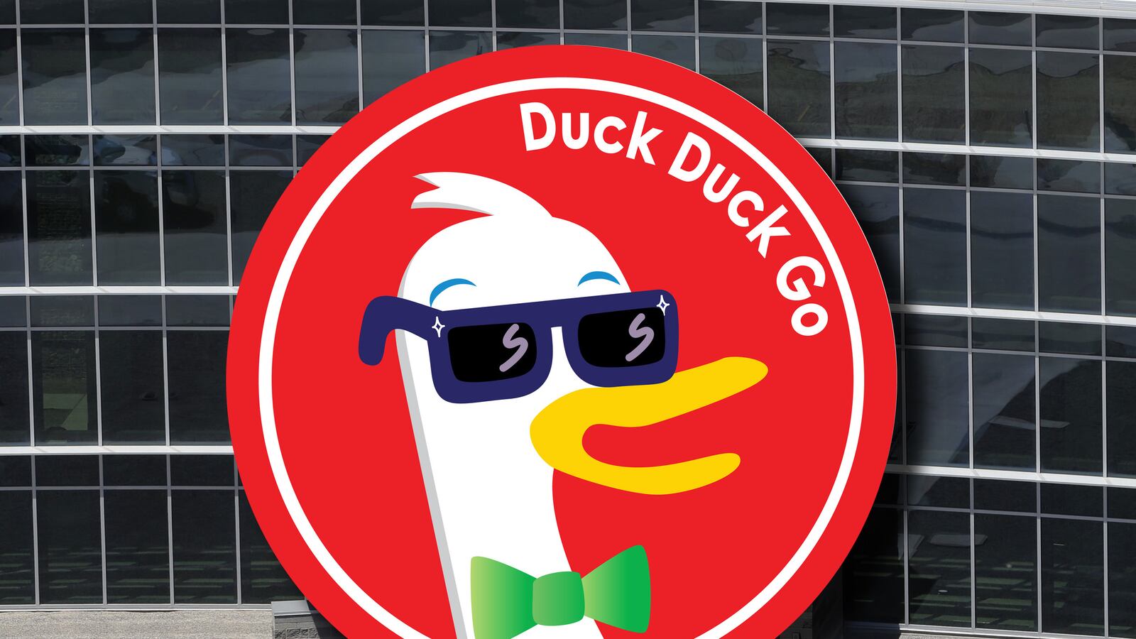 articles/2013/06/19/duckduckgo-search-engine-gets-boost-after-prism-scandal/130619-duckduckgo-prism-tease_mxjvn5