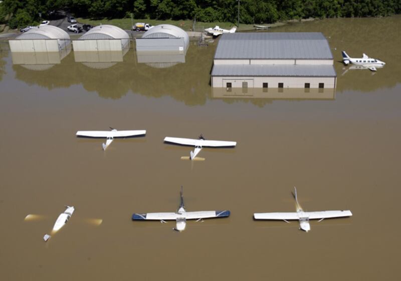 galleries/2010/05/04/nashville-flooding/nashville-flood-5_fmntao