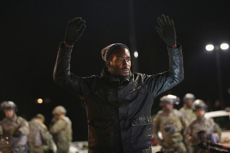 galleries/2014/11/26/day-2-ferguson-protesters-take-to-the-streets-across-the-u-s-photos/141125-ferg-12_mj87xq