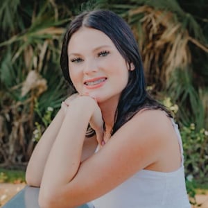 Father of Dead Cheerleader Being Stonewalled By The FBI