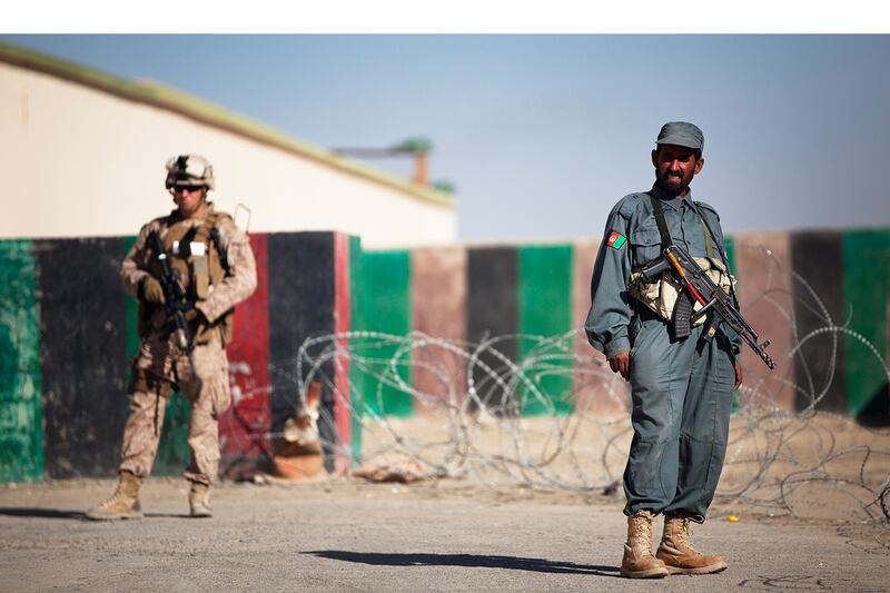 articles/2013/05/11/what-the-frontier-of-afghanistan-tells-us-about-the-war/130511-weston-garmser-embed1_eoiefg