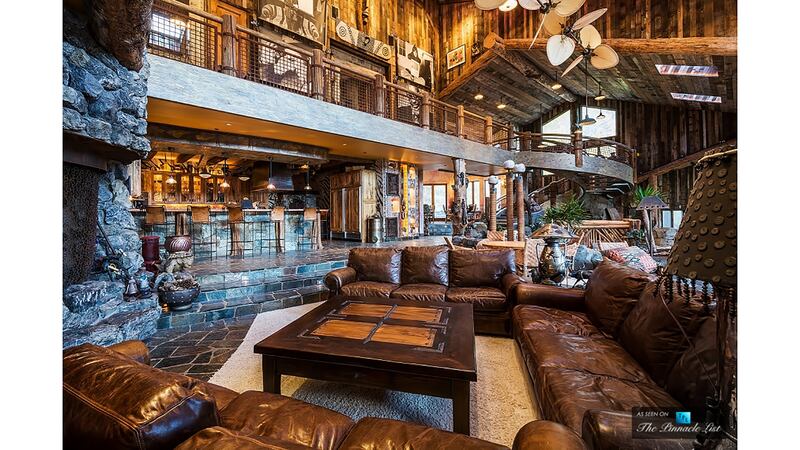 171022-mcnearney-omg-want-this-house-11_apm4l3