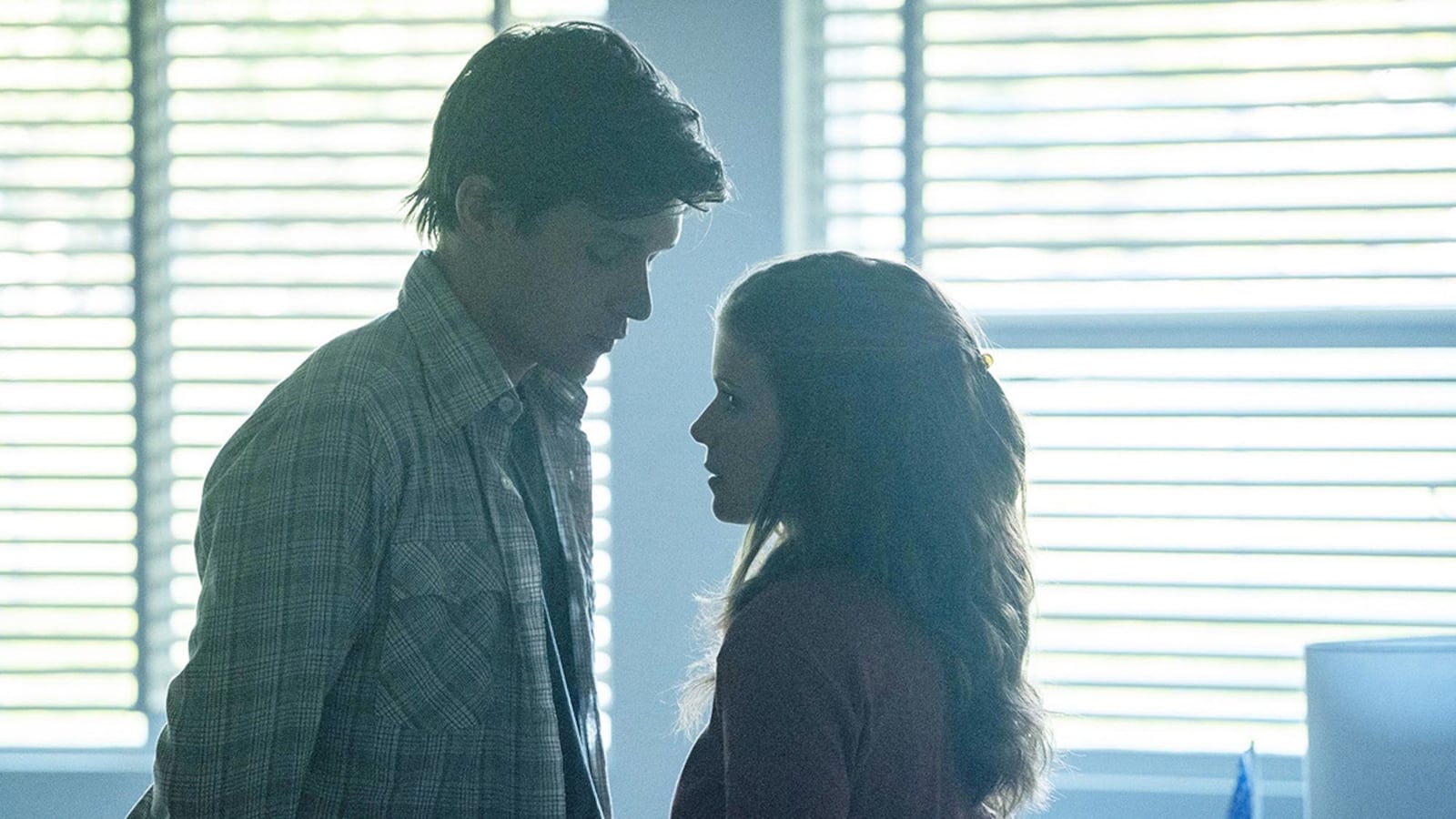 201109-fallon-a-teacher-tease2_xpin7n