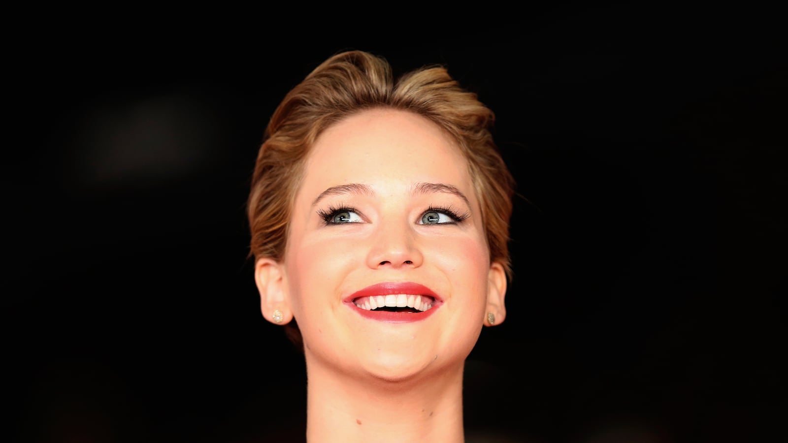 articles/2013/12/20/how-jennifer-lawrence-took-over-hollywood-it-s-not-just-because-of-her-charm/131219-fallon-lawerence-tease_la6nfb