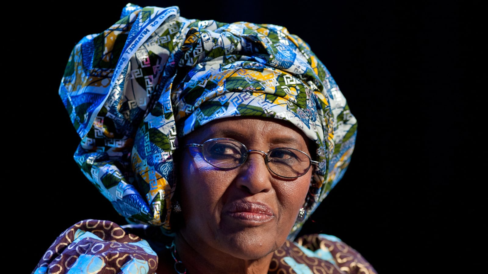 articles/2012/03/12/dr-hawa-abdi-receives-women-of-impact-award-from-witw-foundation/hawa-abdi-robbins-teaser_hidfqt