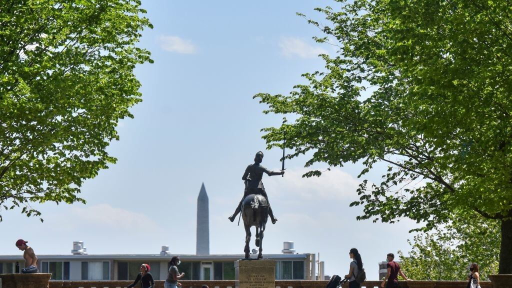 GettyImages-1228860105_cv7j0u