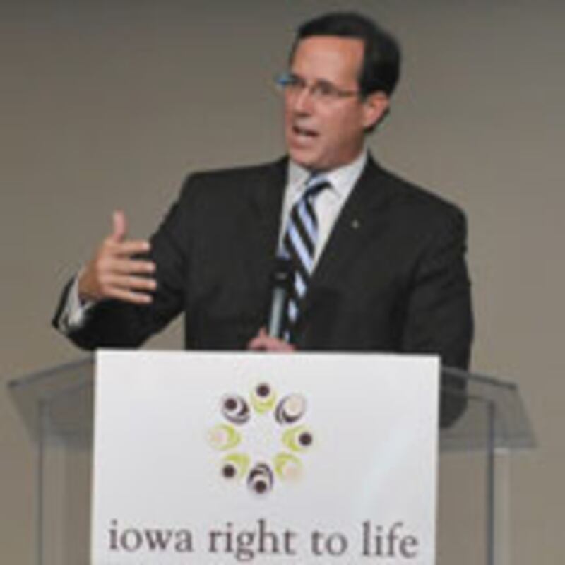 articles/2009/12/07/palins-wing-nut-rival/blumenthal-santorum_67557_ahavv1