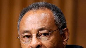 cheats/2009/07/09/report-burris-out-of-2010-race/roland-burris-2_umorzm