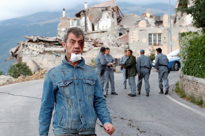 galleries/2016/08/24/quake-rattles-central-italy-photos/160825-italy-earthquake-08_yugoc5