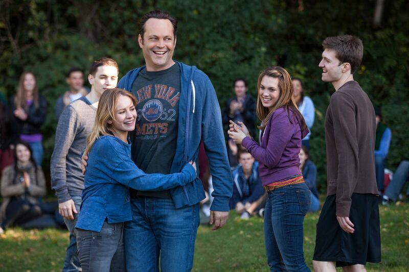 galleries/2013/11/27/movies-to-see-or-skip-thanksgiving-weekend-the-hunger-games-catching-fire-oldboy-more/thanksgiving-movies-deliveryman_sqfgce