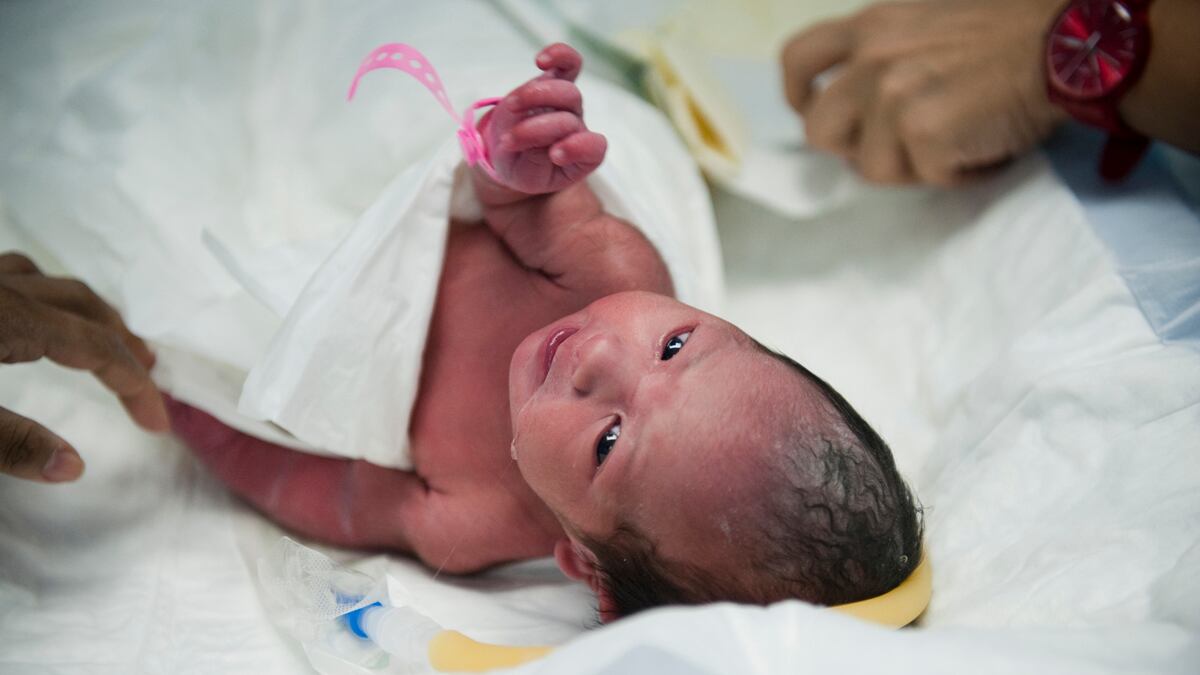 cheats/2012/04/10/u-s-teen-birth-rate-hits-record-low/teen-pregnancy-rate-drops-cheat_hdspgr