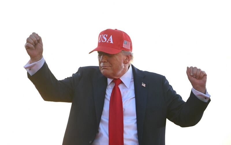 Donald Trump dancing