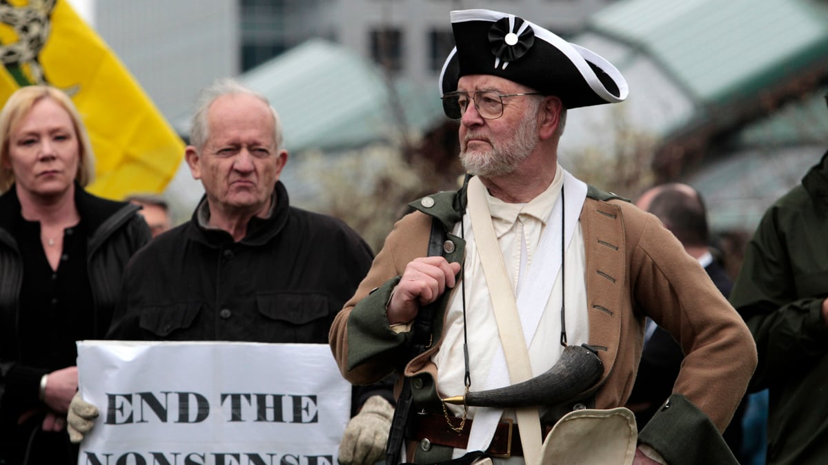 articles/2011/08/01/debt-ceiling-raised-tea-party-win-may-be-our-political-system-s-loss/tea-party-debt-carter_ddhfgq