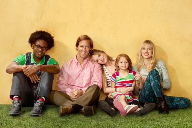 galleries/2012/09/06/fall-tv-2012-preview-7-shows-to-watch-7-shows-to-skip-photos/slide2-ben-and-kate-fall-tv-preview_fji4xd