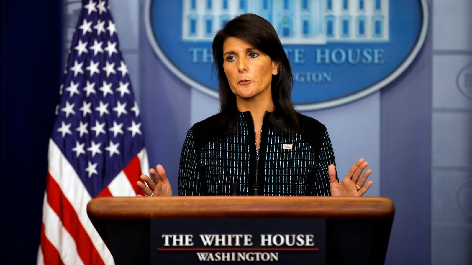 170917-haley-cheat_kd7034