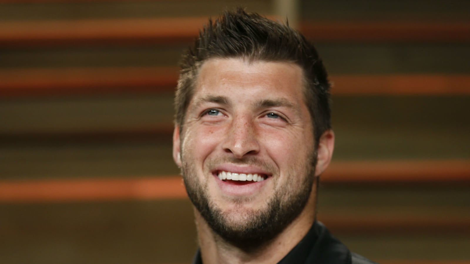 cheats/2015/04/19/tim-tebow-to-return-to-nfl-with-eagles/150316-tebow-cheat_ggmilb