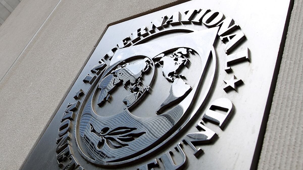 cheats/2012/01/18/imf-asks-for-500-billion/IMF-yikes-500-cheat_rdao7j