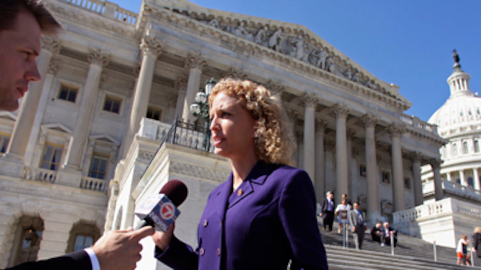 articles/2011/04/06/why-obamas-choice-of-debbie-wasserman-schultz-as-dnc-chair-will-help-the-democrats/alterman-dnc-chair-wasserman-schultz_171661_cxincy