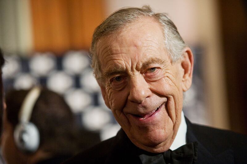 galleries/2016/12/31/the-iconic-celebrities-we-lost-in-2016-carrie-fisher-david-bowie-prince-muhammad-ali-and-more/161205-celeb-death-24-embedMorley-Safer_t6ycfb