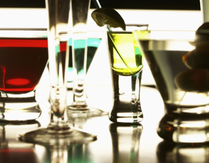 articles/2011/04/27/royal-wedding-cocktails/voisey-wedding-cocktails_176280_tdb9ol