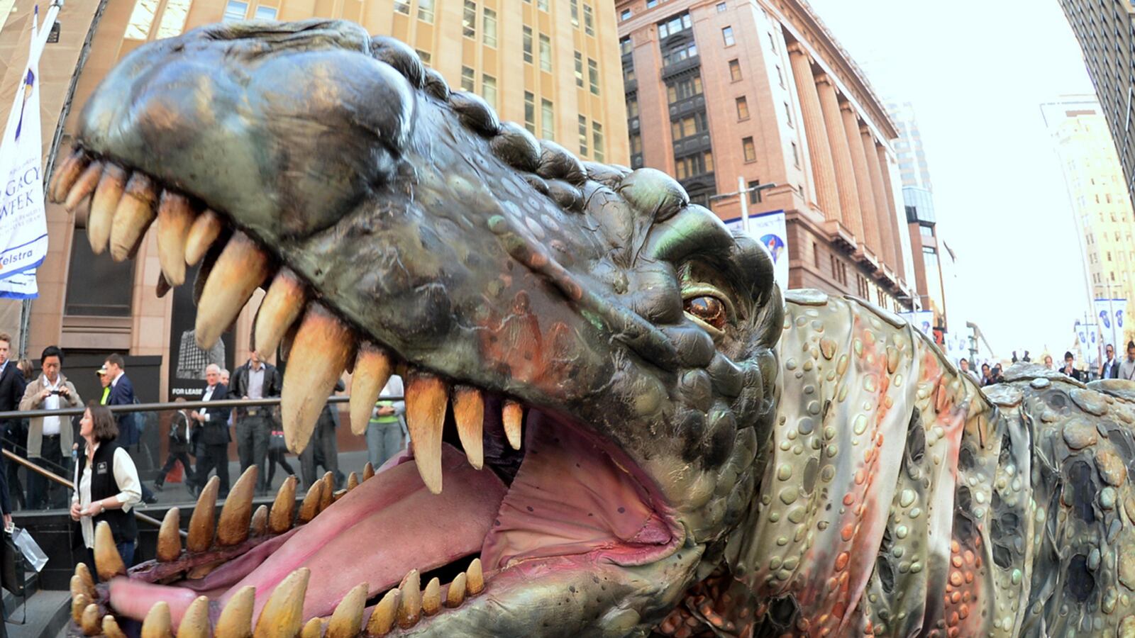 cheats/2014/03/14/t-rex-had-a-little-bro/140314-trex-brother-cheat_yojmnt