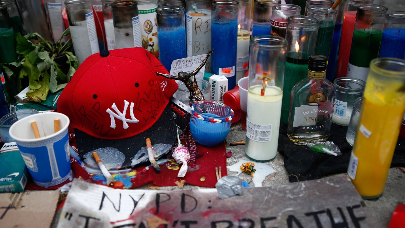 articles/2014/12/05/the-day-i-used-eric-garner-s-voice/141205-dubois-garner-tease_ijdsrk