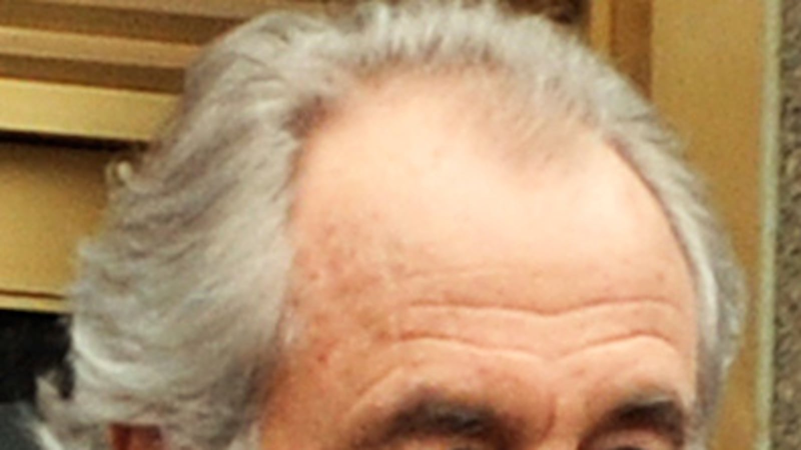 cheats/2010/06/07/madoffs-a-prison-hero/bernie-madoff_qrno3y