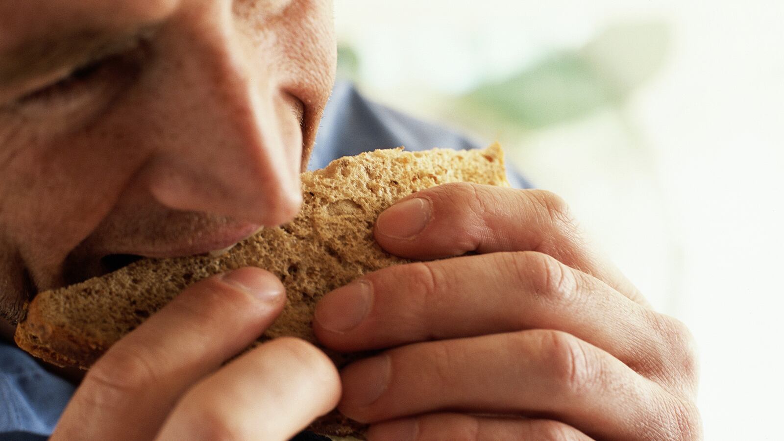 cheats/2013/12/13/do-not-eat-the-cannibal-sandwich/131212-brand-weird-cannibel_lx8m8m