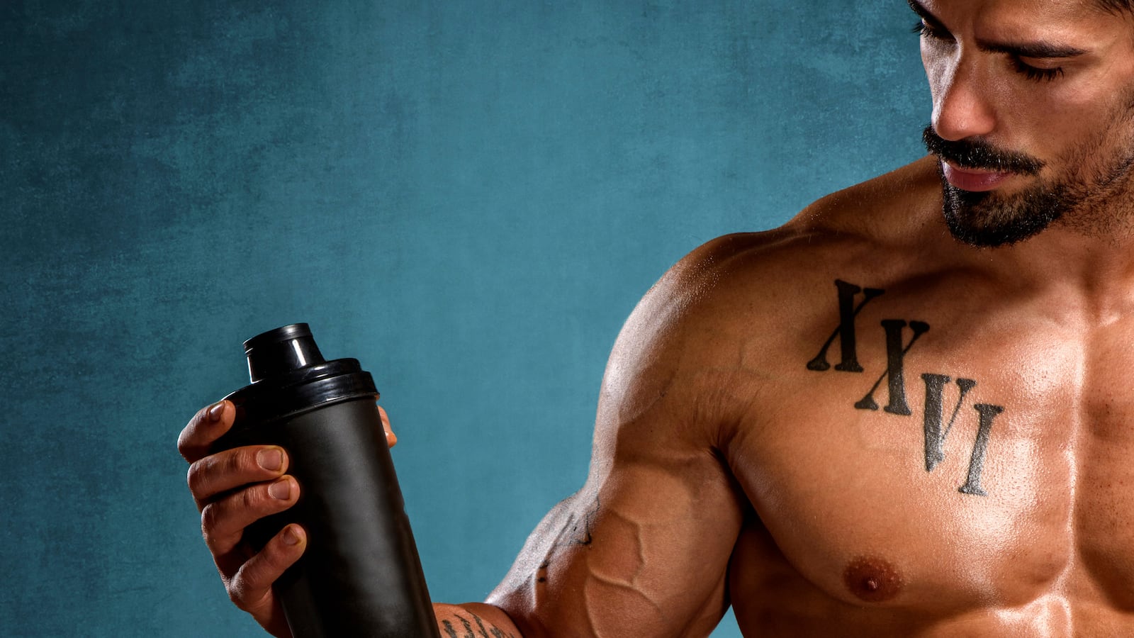 articles/2016/03/20/protein-is-for-eating-not-drinking/160319-adamic-protein-tease_trc3zu