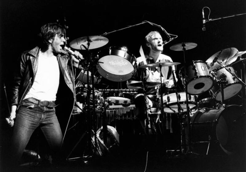 galleries/2009/11/10/rock-star-breakups/rockstars---gabriel-and-collins_fjy93x